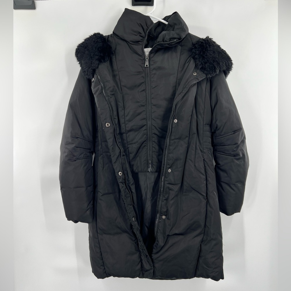 T. Tahari black puffer jacket with hood size S